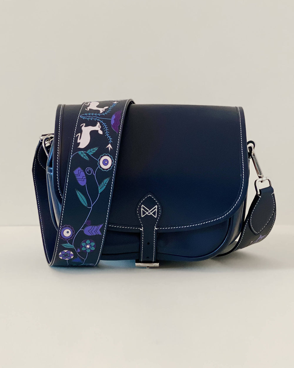 packshot_open